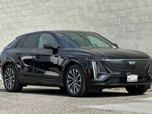 Used 2024 Cadillac Lyriq Sport AWD/4WD image 1