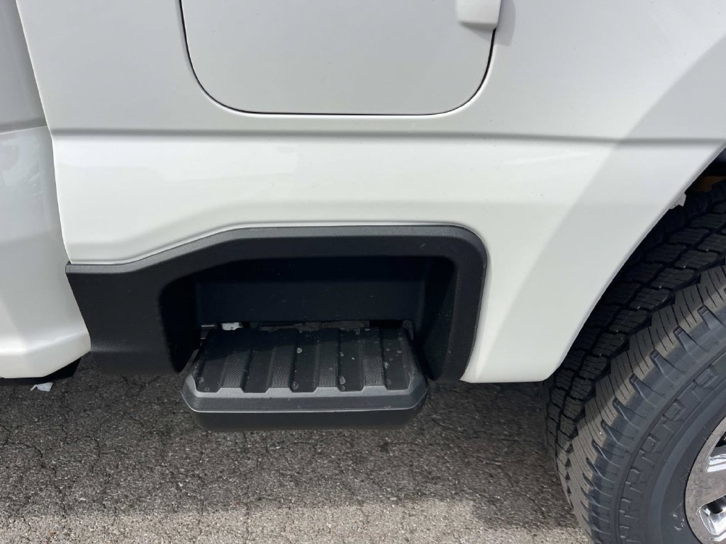 New 2027 Ford F350 King Ranch AWD/4WD image 14