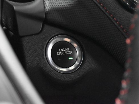 Used 2022 Chevrolet Equinox RS w/ RS Leather Package image 13