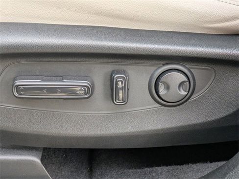 Used 2025 Honda CR-V EX-L image 22