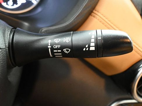 Used 2023 Nissan Sentra SV w/ SV Premium Package FWD image 20