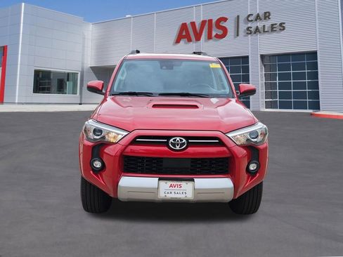 Used 2024 Toyota 4Runner TRD Off-Road AWD/4WD image 10