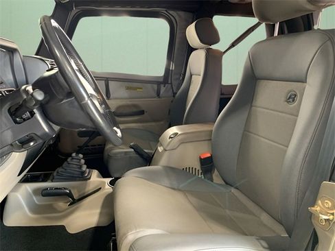 Used 2003 Jeep Wrangler Sport image 19