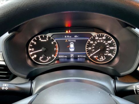 Used 2024 Nissan Altima 2.5 SV image 25