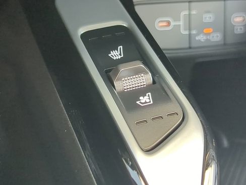 New 2026 Kia Sorento SX FWD image 32