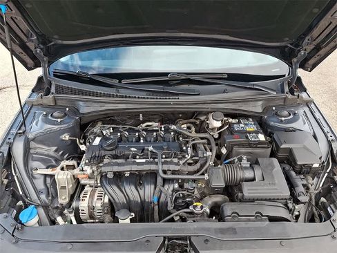 Used 2023 Hyundai Elantra SEL w/ Convenience Package image 29