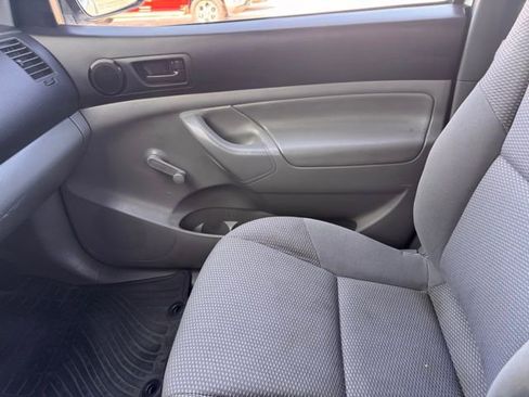 Used 2012 Toyota Tacoma 4x4 Regular Cab image 34