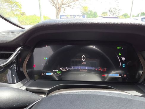 Used 2023 Jeep Grand Cherokee 4WD 4xe image 30