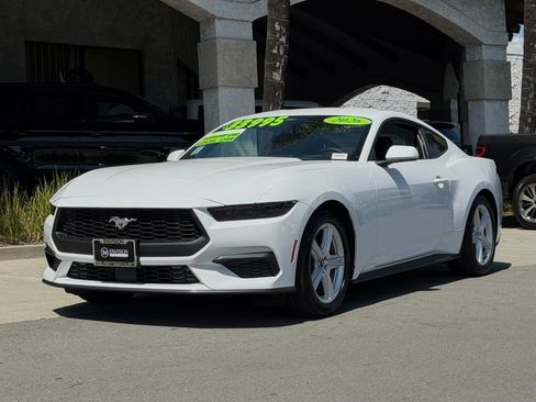 Used 2026 Ford Mustang Coupe RWD image 4