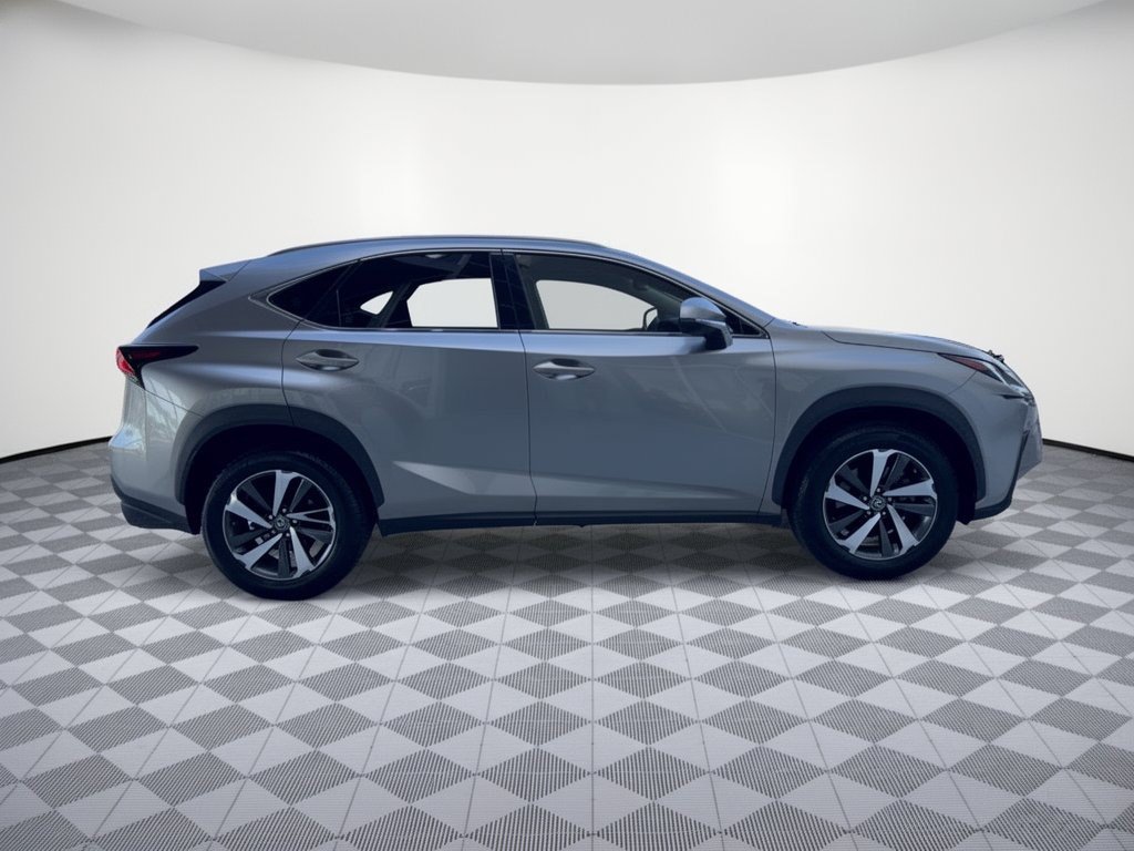 Used 2018 Lexus NX 300 FWD w/ Premium Package image 8