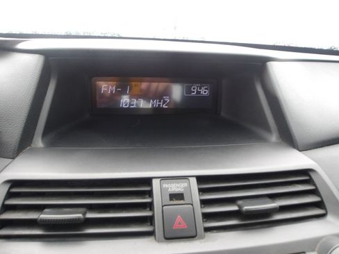 Used 2009 Honda Accord LX image 21