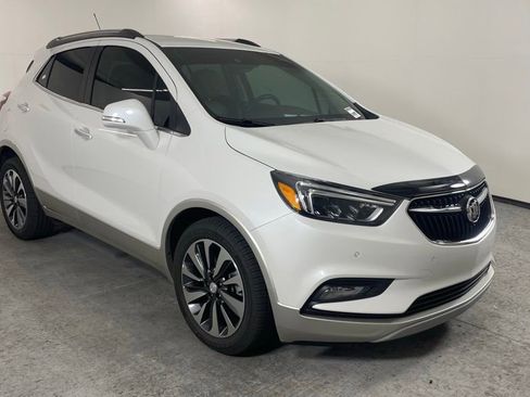 Used 2019 Buick Encore Essence w/ Safety Package II FWD image 1