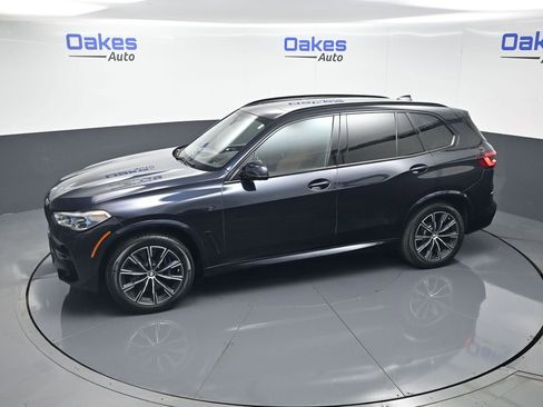 Used 2022 BMW X5 M50i w/ Executive Package AWD/4WD image 51