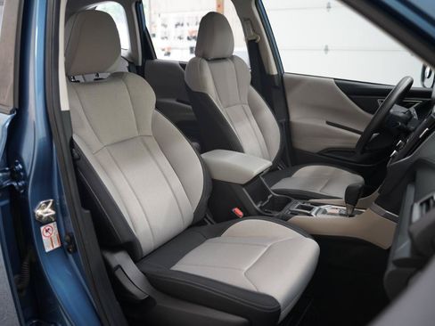 Used 2020 Subaru Forester AWD/4WD image 29