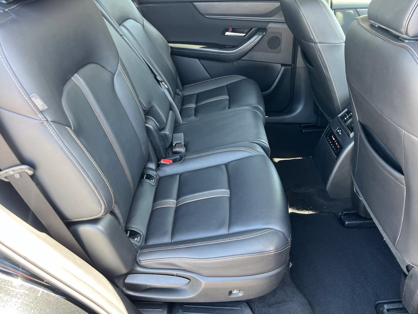 Certified 2025 MAZDA CX-90 3.3 Turbo w/ Select Package AWD/4WD image 17