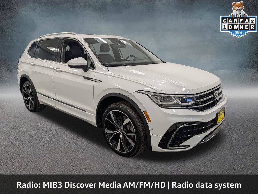 Used 2023 Volkswagen Tiguan SEL R-Line AWD/4WD image 3