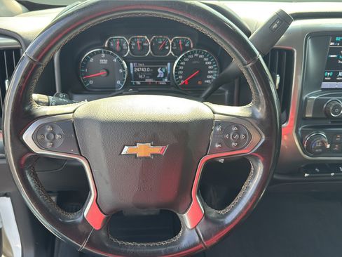 Used 2018 Chevrolet Silverado 1500 LT w/ Texas Edition RWD image 13