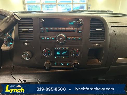 Used 2013 GMC Sierra 2500 SLE w/ SLE Preferred Package AWD/4WD image 11