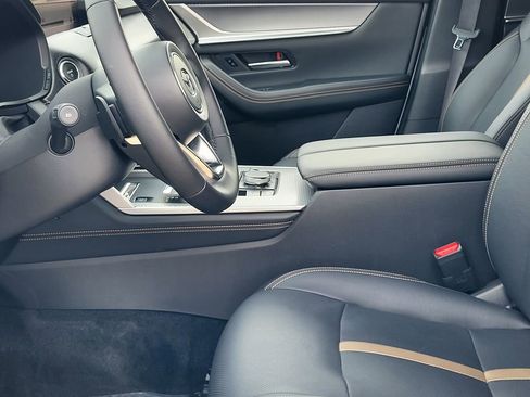 Used 2025 MAZDA CX-70 Plug-In Hybrid w/ Premium Plus image 23