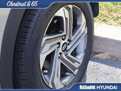 Used 2023 Hyundai Santa Fe SEL w/ Premium Package FWD image 24