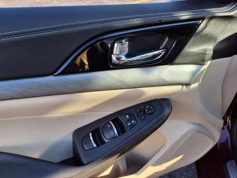 Used 2016 Nissan Maxima 3.5 SL w/ Interior Lighting Package image 12