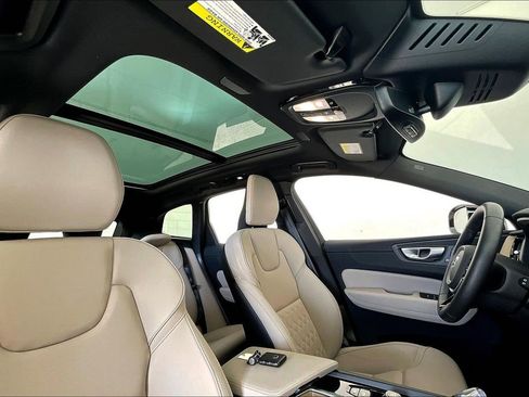 Used 2026 Volvo XC60 B5 Plus w/ Protection Package Premier image 21