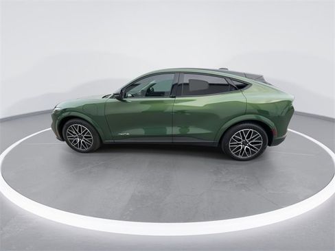 Used 2025 Ford Mustang Mach-E Premium image 5