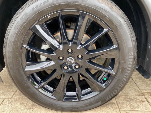 Certified 2024 Nissan Murano SV w/ SV Midnight Edition Package AWD/4WD image 14
