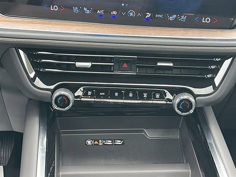 New 2025 Chevrolet Tahoe High Country image 43