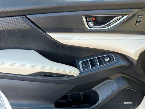 Used 2023 Subaru Ascent Limited w/ Technology Package image 12