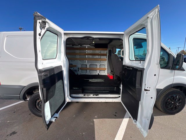 Used 2017 Ford Transit 250 130 Low Roof w/ Exterior Upgrade Package RWD image 17