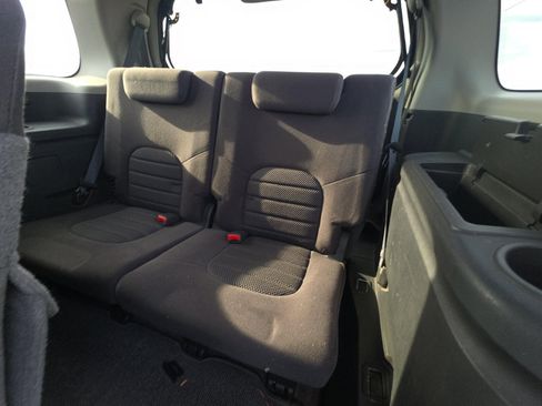 Used 2011 Nissan Pathfinder SV image 17