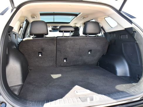 Used 2023 Kia Sportage SX image 18