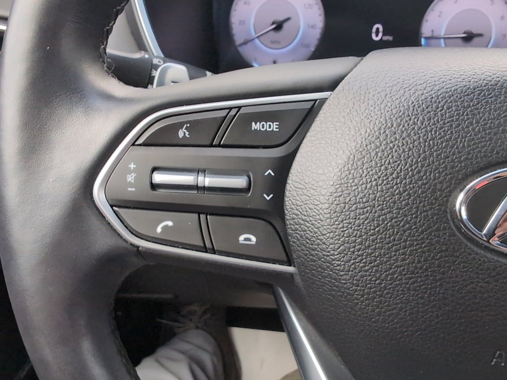 Used 2023 Hyundai Santa Fe Limited AWD/4WD image 20