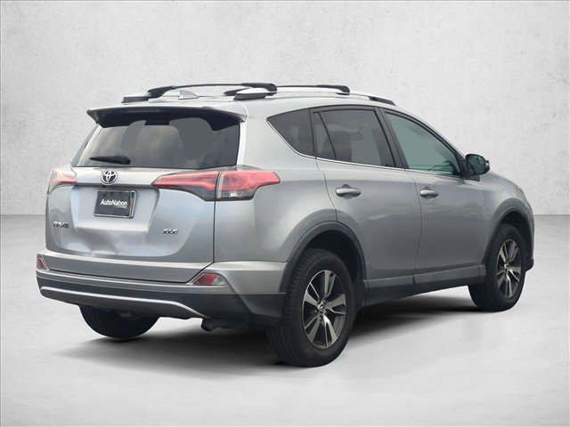 Used 2016 Toyota RAV4 XLE FWD image 5