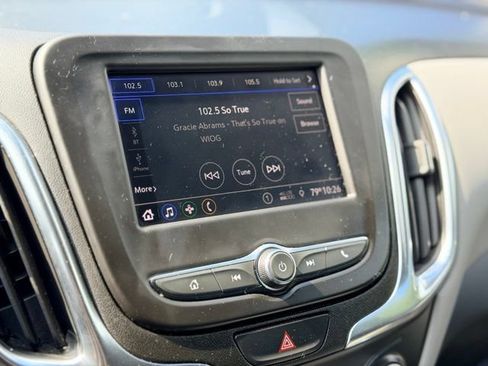 Used 2021 Chevrolet Equinox LS w/ LS Convenience Package AWD/4WD image 14