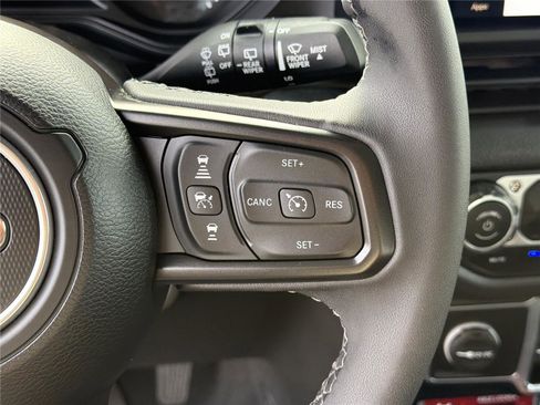 Used 2025 Jeep Wrangler Unlimited Sport S 4xe AWD/4WD image 25