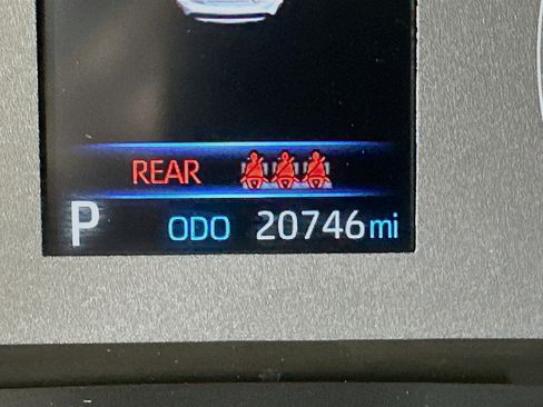 Used 2024 Toyota Corolla LE image 19