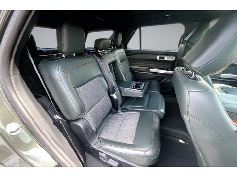 Used 2024 Ford Explorer Timberline w/ Timberline Technology Package AWD/4WD image 38