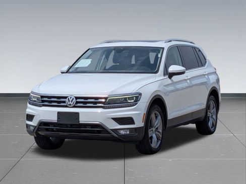 Used 2019 Volkswagen Tiguan SEL Premium AWD/4WD image 9