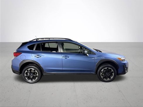 Used 2023 Subaru Crosstrek 2.0i image 5