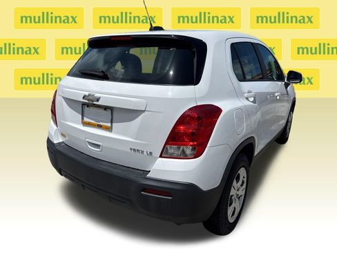 Used 2016 Chevrolet Trax LS FWD image 4