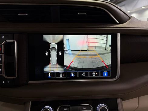 Used 2022 GMC Yukon XL Denali w/ Max Trailering Package AWD/4WD image 22