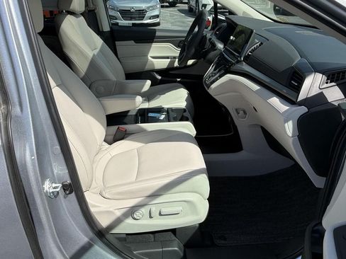 Certified 2026 Honda Odyssey EX-L image 34