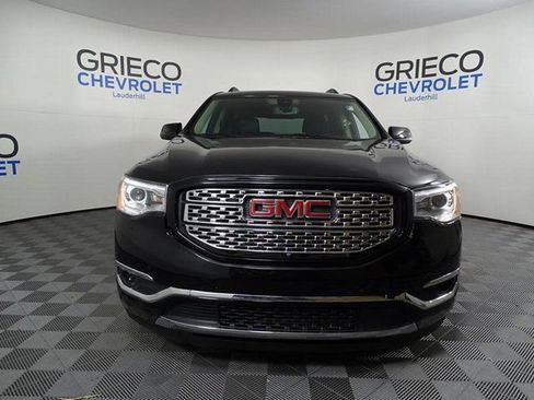 Used 2018 GMC Acadia Denali w/ Technology Package AWD/4WD image 12