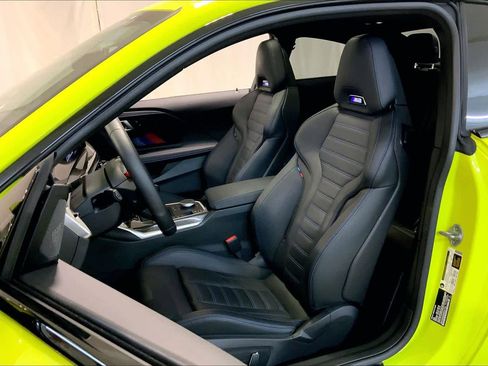 Used 2025 BMW M2 w/ Lighting Package image 7