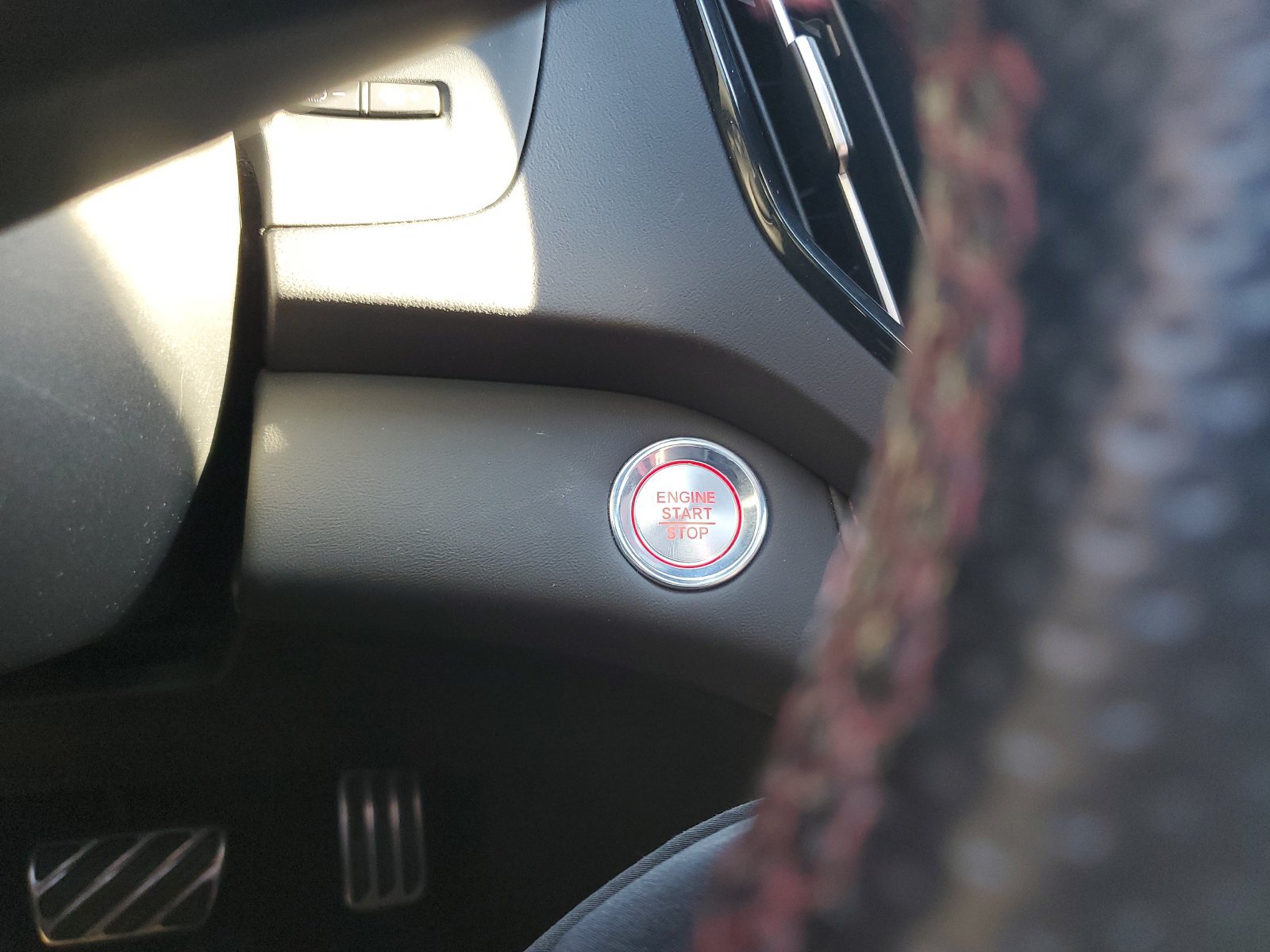 Used 2022 Acura RDX w/ Advance Package FWD image 24