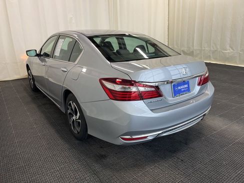Used 2017 Honda Accord LX image 26