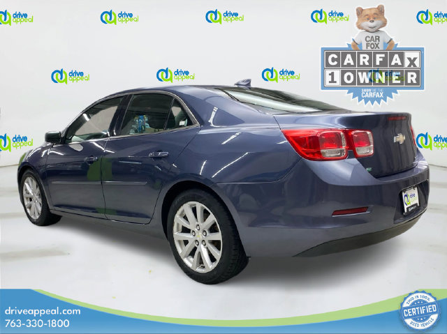 Used 2015 Chevrolet Malibu LT w/ Leather Package FWD image 8