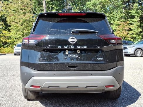 Used 2023 Nissan Rogue S image 5